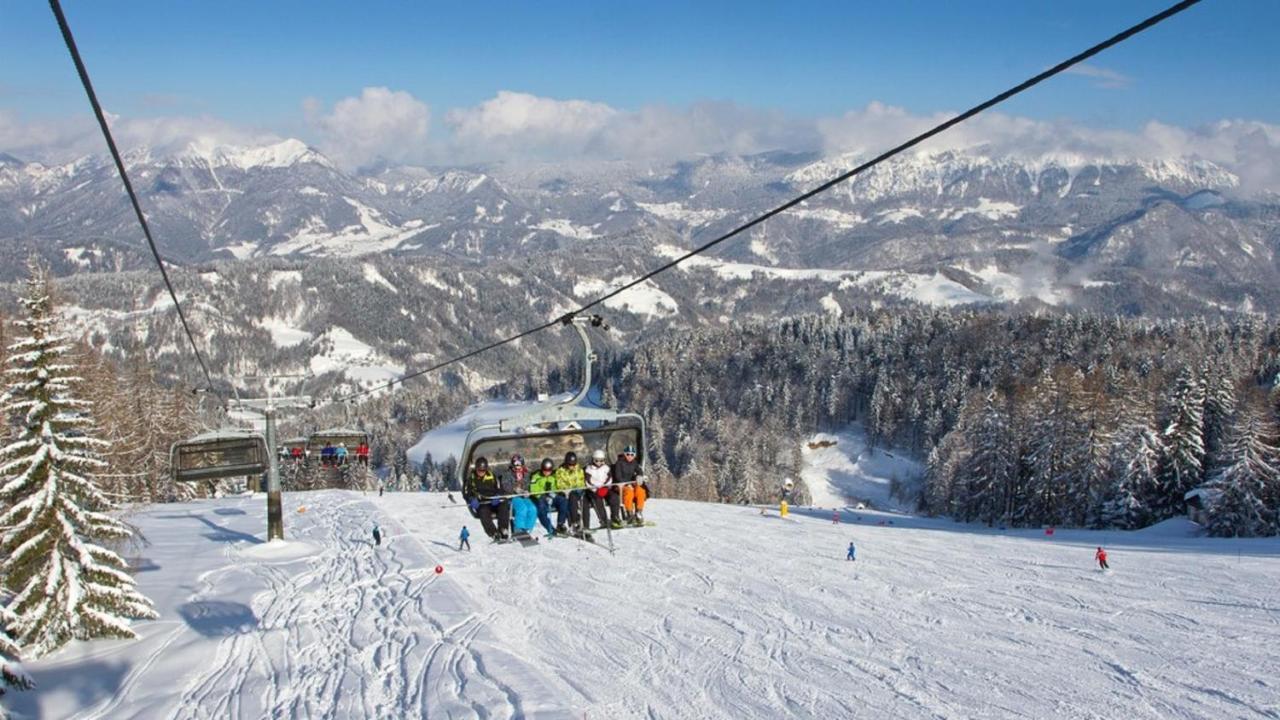 Apartment Perunika Cerkno Εξωτερικό φωτογραφία